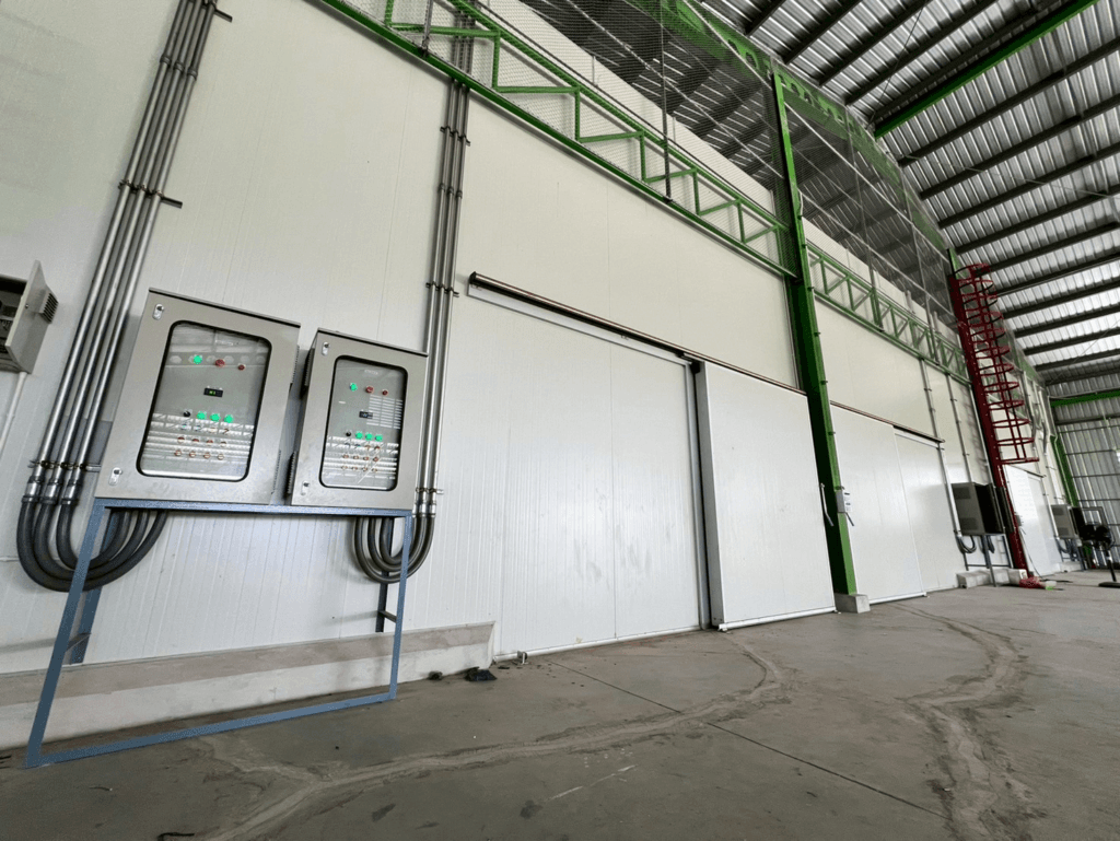 ห้องเพาะและทดสอบเมล็ด ควบคุมอุณหภูมิ ความชื้น และแสง — Intercooling